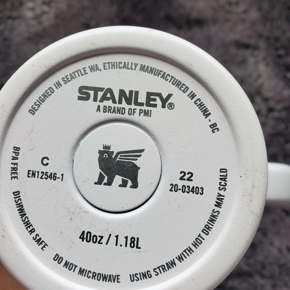 Stanley‎ dusty pink 40oz - Picture 3 of 4